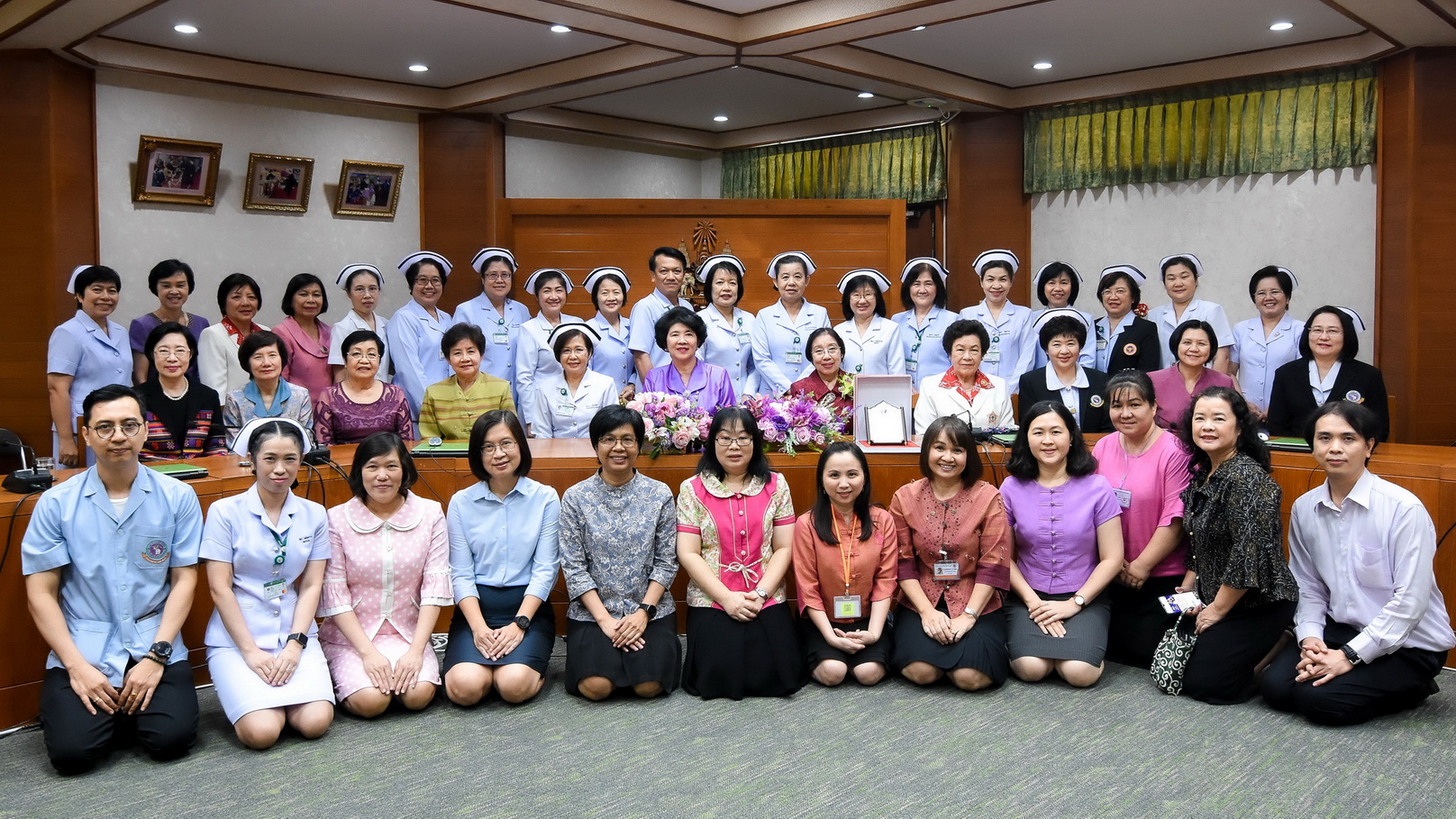 
	พิธีแสดงความยินดีแก่ ผศ.ดร.อัจฉรา สุคนธสรรพ์ ศิษย์เก่าดีเด่น เนื่องในวันมหิดล ประจำปี 2562
