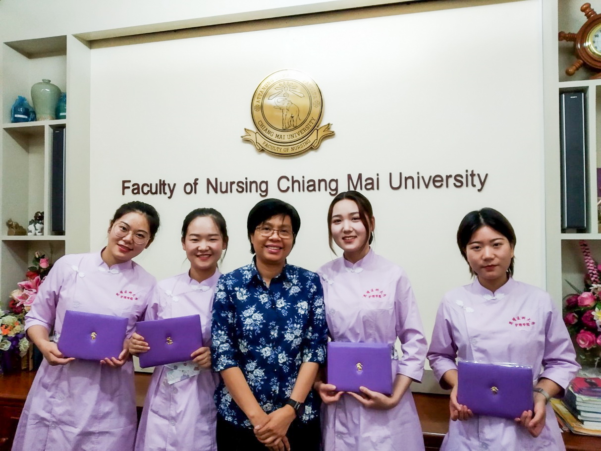 
	มอบวุฒิบัตรแก่นักศึกษาพยาบาลจาก Kunming Medical University สาธารณรัฐประชาชนจีน  
