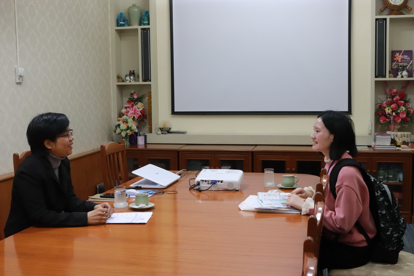 
	นักศึกษาพยาบาลจาก Hunan University of Traditional Chinese Medicine เยี่ยมชมและศึกษาระยะสั้น
