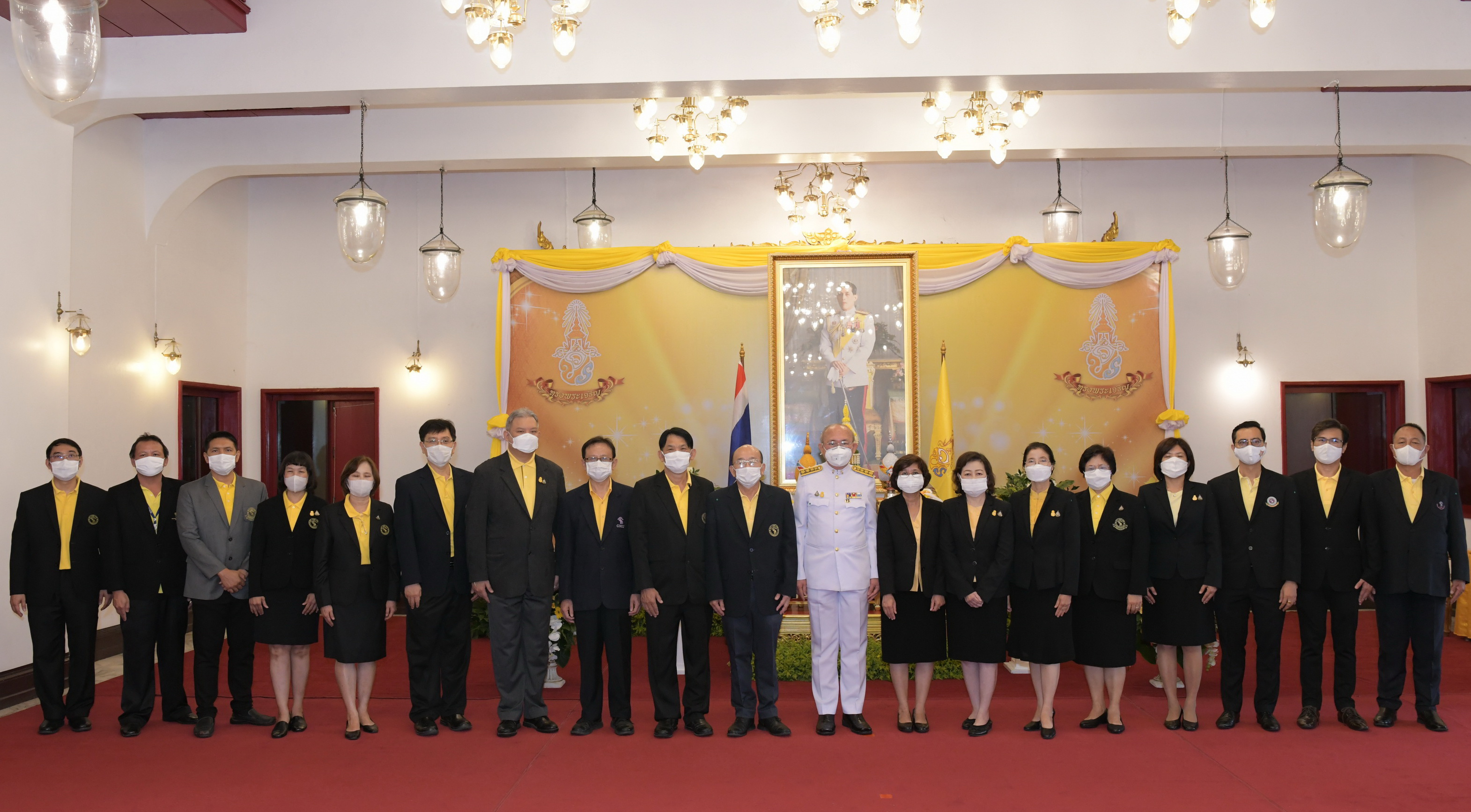 
	พิธีลงนามถวายพระพรชัยมงคลรัชกาลที่ 10 และ พิธีถวายสัตย์ปฏิญาณเพื่อเป็นข้าราชการที่ดีและพลังของแผ่นดิน
