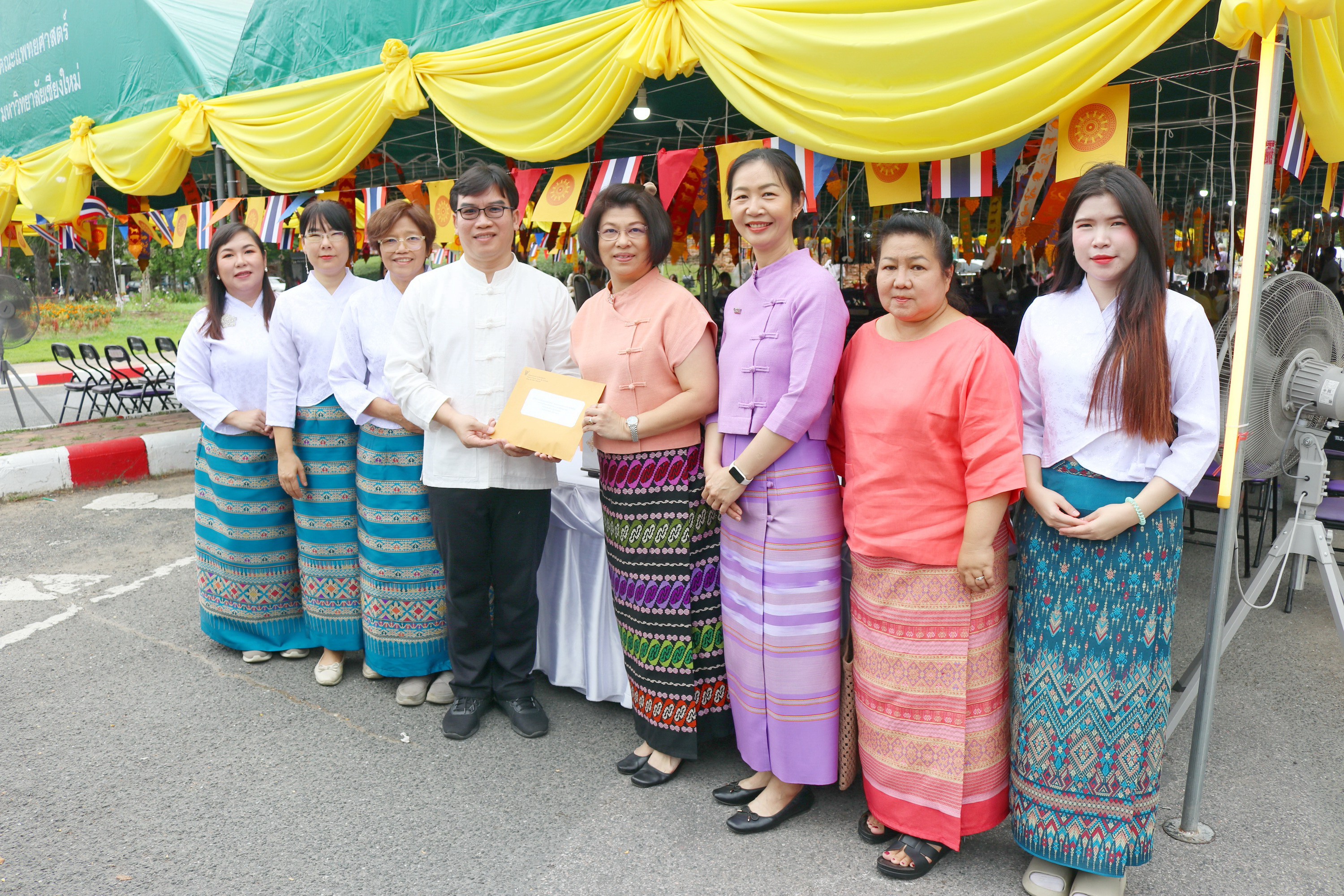 
	คณะพยาบาลศาสตร์ มช. ทำบุญเมืองและสืบชะตาเมืองเชียงใหม่ ประจำปี 2568 ครบรอบ 729 ปี
