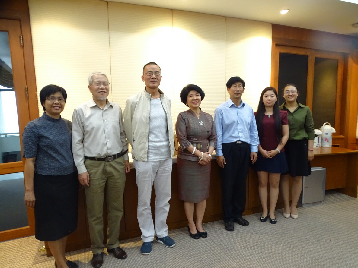 
	Faculty of Tourism and Culture College of Yunnan University visit FON CMU
